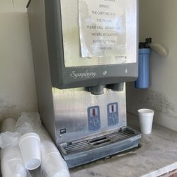 Lake Charles Country Club - Nasty nugget ice machine
