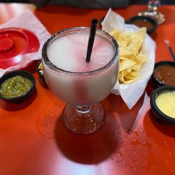 Mamaveca Mexican And Peruvian Restaurant - Swirl, set up