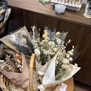 Orange Market Tableware - Home Decor Near Me - Irvine, California Orange Market Tableware - Home Decor Near Me - Irvine, California
