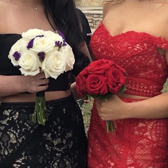 A Village Flower Shop - Medium White bouquet size  Small Red bouquet - Florists Near Me - Plainfield, Illinois
