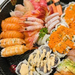 Sushi Sashimi maki 60pc platter