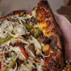Large (16", 8 slice) Steak & 3-Cheese Pizza w/red & green (bell) peppers: Every slice is generously loaded up!