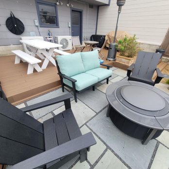 Logiculture - The two-deck situation, overlooking the turf playspace - Landscaping Near Me - San Francisco, California