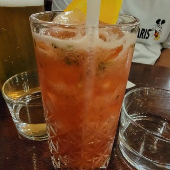 Victoires - Strawberry mocktail - French Near Me - Paris, 75