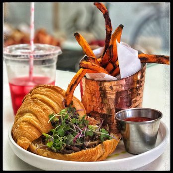 L'Artisane Creative Bakery - Mushroom sandwich is mouth watering. Sadly they no longer offer sweet potato fries. - Bakeries Near Me - Coral Gables, Florida L'Artisane Creative Bakery - Mushroom sandwich is mouth watering. Sadly they no longer offer sweet potato fries. - Bakeries Near Me - Coral Gables, Florida