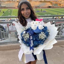 Hello Kitty Blue Ramo Floral Arrangement