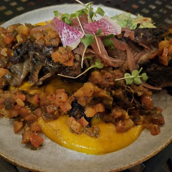 Que Sazon Restaurant and Ceviche Bar - short ribs - Tapas/Small Plates Near Me - Phoenix, Arizona Que Sazon Restaurant and Ceviche Bar - short ribs - Tapas/Small Plates Near Me - Phoenix, Arizona