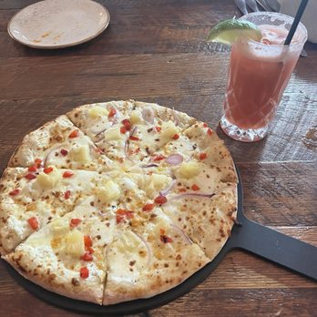 Happs Place - Strawberry marg - American Near Me - Glenville, North Carolina