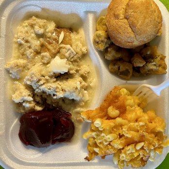 Two Sisters Homestyle Cafe - Sunday lunch! Chicken & dressing, mac & lots of cheese, fried okra, corn muffin and cranberry sauce! - Burgers Near Me - Ashville, Alabama