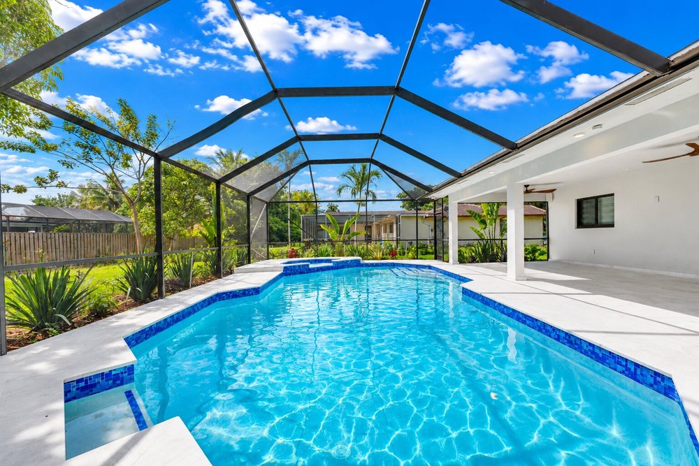 Luxe Rentals