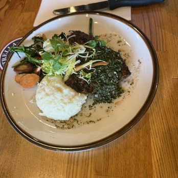 Martiniz Fresko Kitchen - Fish Tacos (Grilled or Fried), Blackened Salmon, filete miñon, Shrimp Garlic Noodle, - American Near Me - Norco, California