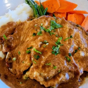 Yanni's Bar & Grill - Chicken Saltimbocca @ Yanni's restaurant - Mediterranean Near Me - San Diego, California Yanni's Bar & Grill - Chicken Saltimbocca @ Yanni's restaurant - Mediterranean Near Me - San Diego, California
