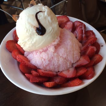 Coffee Factory - Strawberry bingsoo - Desserts Near Me - Flushing, New York Coffee Factory - Strawberry bingsoo - Desserts Near Me - Flushing, New York
