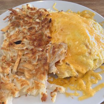 Jongewaard's Bake n Broil - American Near Me - Long Beach, California
