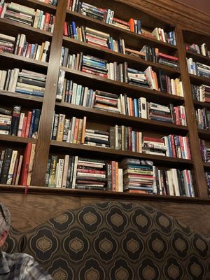 D4 Irish Pub & Cafe by null