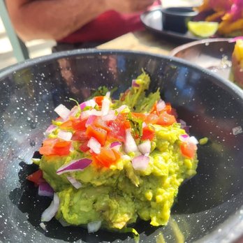 Malecón 21 - Guacamole - Mexican Near Me - Mahahual, ROO