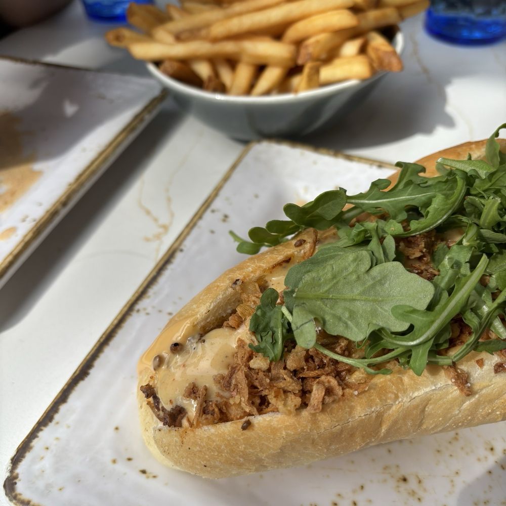 Vonns - cheesesteak - Burgers Near Me - Vancouver, British Columbia Vonns - cheesesteak - Burgers Near Me - Vancouver, British Columbia