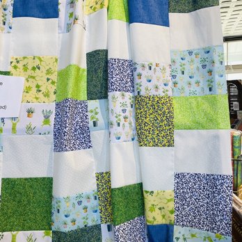 Chattanooga Quilts - Beautiful pattern - Fabric Stores Near Me - Ooltewah, Tennessee Chattanooga Quilts - Beautiful pattern - Fabric Stores Near Me - Ooltewah, Tennessee
