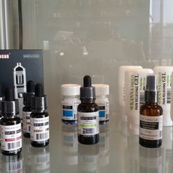Cloud Vapor Lounge - Come visit to explore Chicago's most extensive collection of CBD products!