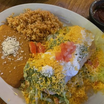 Mi Nidito Restaurant - Flautas with beans and rice - Mexican Near Me - Tucson, Arizona Mi Nidito Restaurant - Flautas with beans and rice - Mexican Near Me - Tucson, Arizona