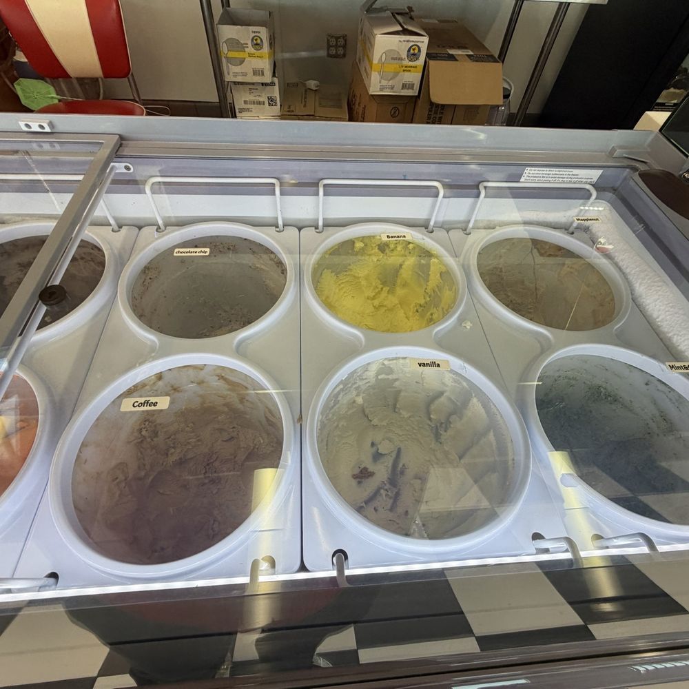 Castle Grill - More ice cream - Burgers Near Me - Hanford, California