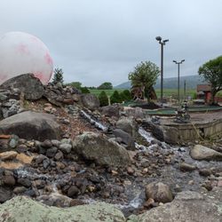 Stony Falls Mini Golf - Lovely setting....but....