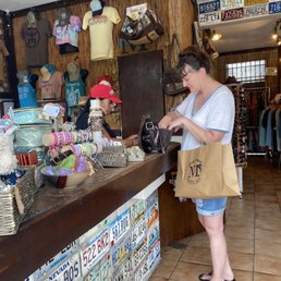 Monkey threads store