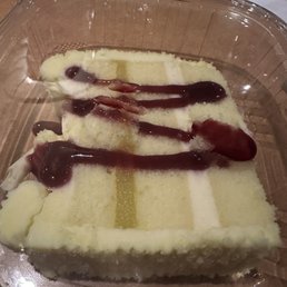 Limoncello cake Limoncello cake