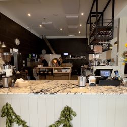 Marlow - Interior
