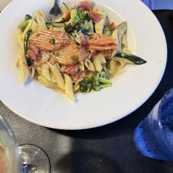 Marco's Grill & Deli - Italian Near Me - Kahului, Hawaii
