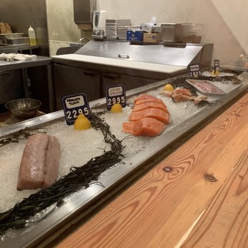 Hook Fish - Fresh fish - Seafood Near Me - San Francisco, California Hook Fish - Fresh fish - Seafood Near Me - San Francisco, California