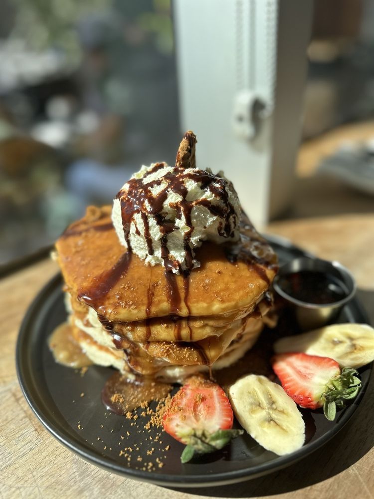 Fambrini's Cafe
