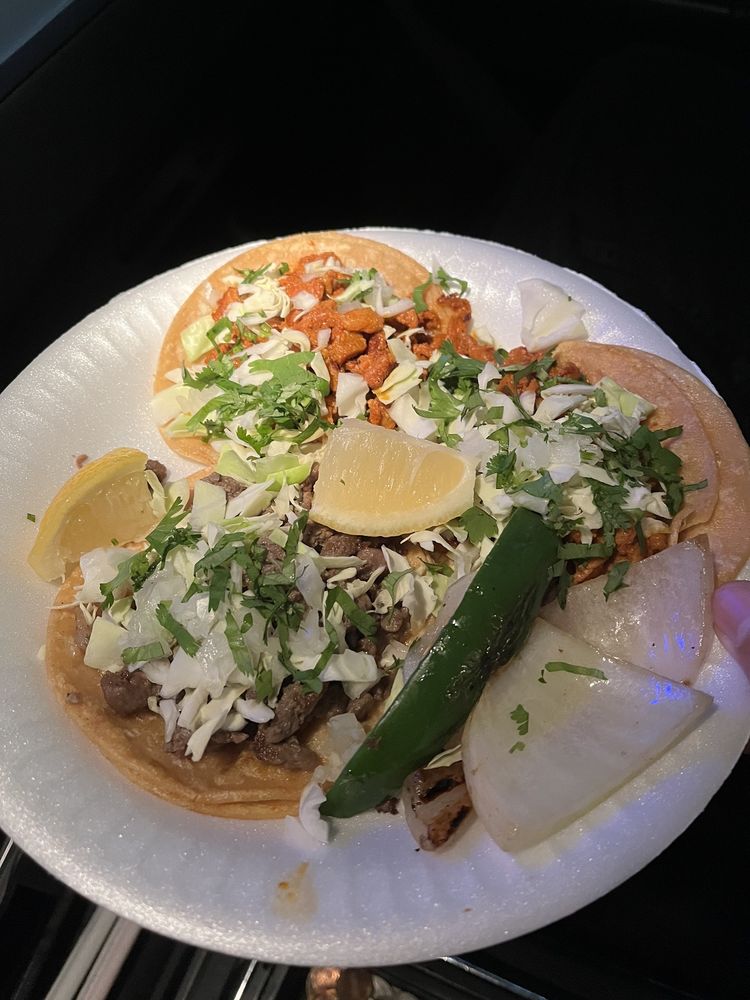 Reina’s Taqueria