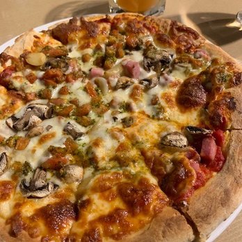 Timberwolf Pizza & Pasta Cafe - Timberwolf Pizza - Pizza Near Me - Lake Louise, Alberta