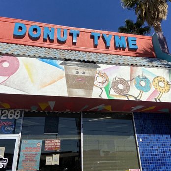 Donut Tyme - Outside in the front of the donut shop - Donuts Near Me - Las Vegas, Nevada Donut Tyme - Outside in the front of the donut shop - Donuts Near Me - Las Vegas, Nevada
