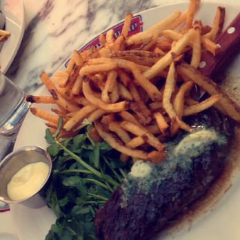 Le Diplomate - steak frites - Brasseries Near Me - Washington, DC, District of Columbia Le Diplomate - steak frites - Brasseries Near Me - Washington, DC, District of Columbia