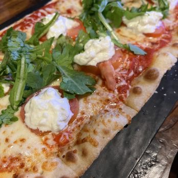 Finney's Crafthouse - Orange - Margherita pizza (added arugula) - New American Near Me - Orange, California