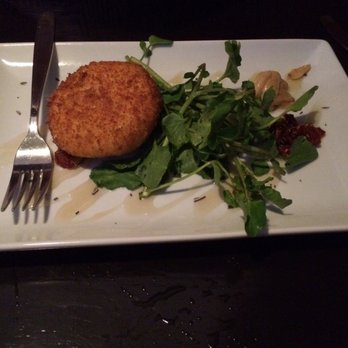 Weinkeller - Fried goat's cheese - Wine Bars Near Me - Niagara Falls, Ontario Weinkeller - Fried goat's cheese - Wine Bars Near Me - Niagara Falls, Ontario
