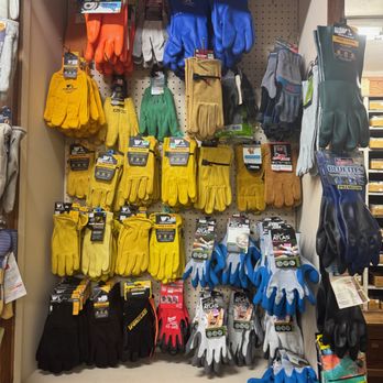 Boehlke Hardware - Plumbing Near Me - Mequon, Wisconsin