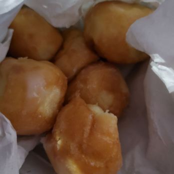US Donuts & Yogurt - Mushy donut holes, from the day before, not fresh - Donuts Near Me - Whittier, California US Donuts & Yogurt - Mushy donut holes, from the day before, not fresh - Donuts Near Me - Whittier, California