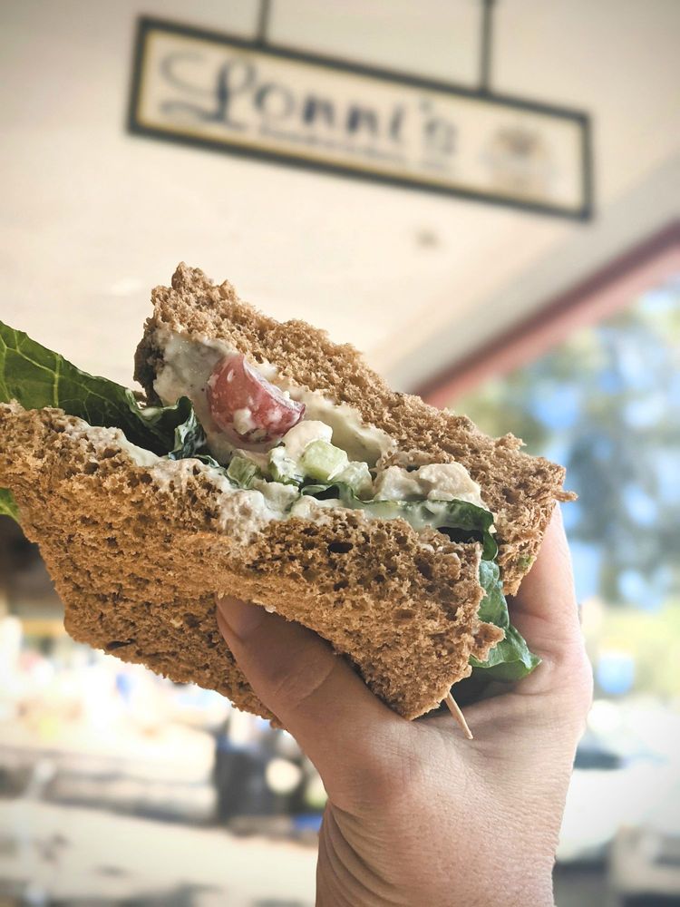 Lonni's Sandwiches