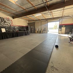 Vital Force Muay Thai & MMA - Clean facility with tons of weight lifting equipment