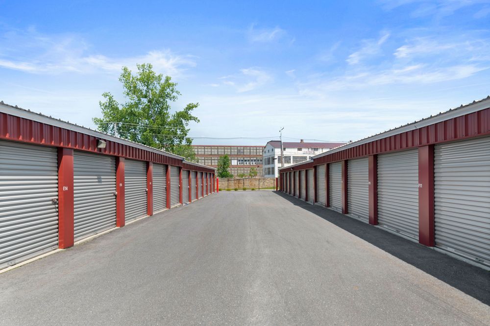 PRIME STORAGE 24 Castle Hill Rd, Northbridge, Massachusetts Self