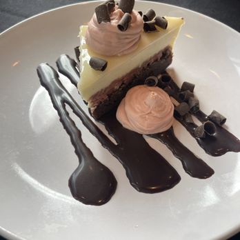 etch - Neapolitan Mousse Bar - New American Near Me - Nashville, Tennessee etch - Neapolitan Mousse Bar - New American Near Me - Nashville, Tennessee