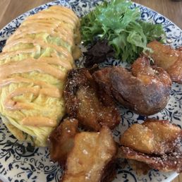 Garden Omelette with Rosemary & Parmesan Crispy Potatoes* Garden Omelette with Rosemary & Parmesan Crispy Potatoes*