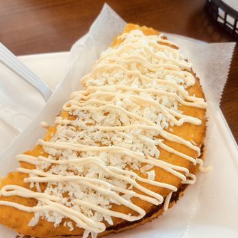 Mecatos Bakery & Café - Cachapa with cheese - Bakeries Near Me - Apopka, Florida