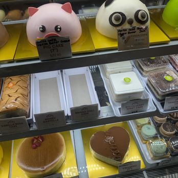 Shilla Bakery & Cafe - Tysons Corner - Cute cakes - Desserts Near Me - McLean, Virginia Shilla Bakery & Cafe - Tysons Corner - Cute cakes - Desserts Near Me - McLean, Virginia
