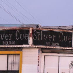 Silver Cue Billiard