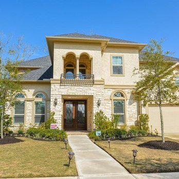 Demi R Properties - Real Estate Services Near Me - Houston, Texas