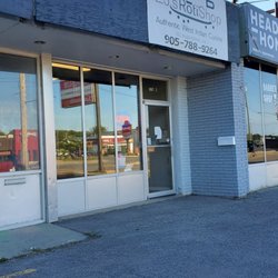 JP’s Roti House - Outside